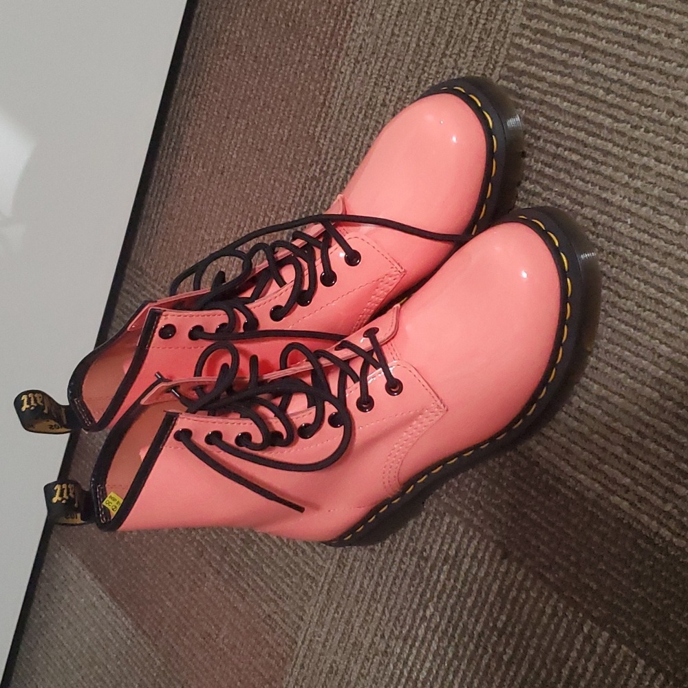 Dr. Martens coral 1460 boots. Size 8